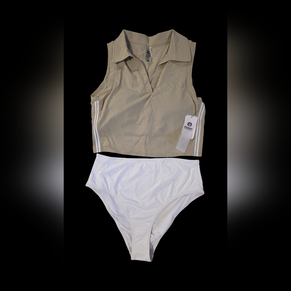 Mono B Beige and White Two-Piece Set SZ Large NWT